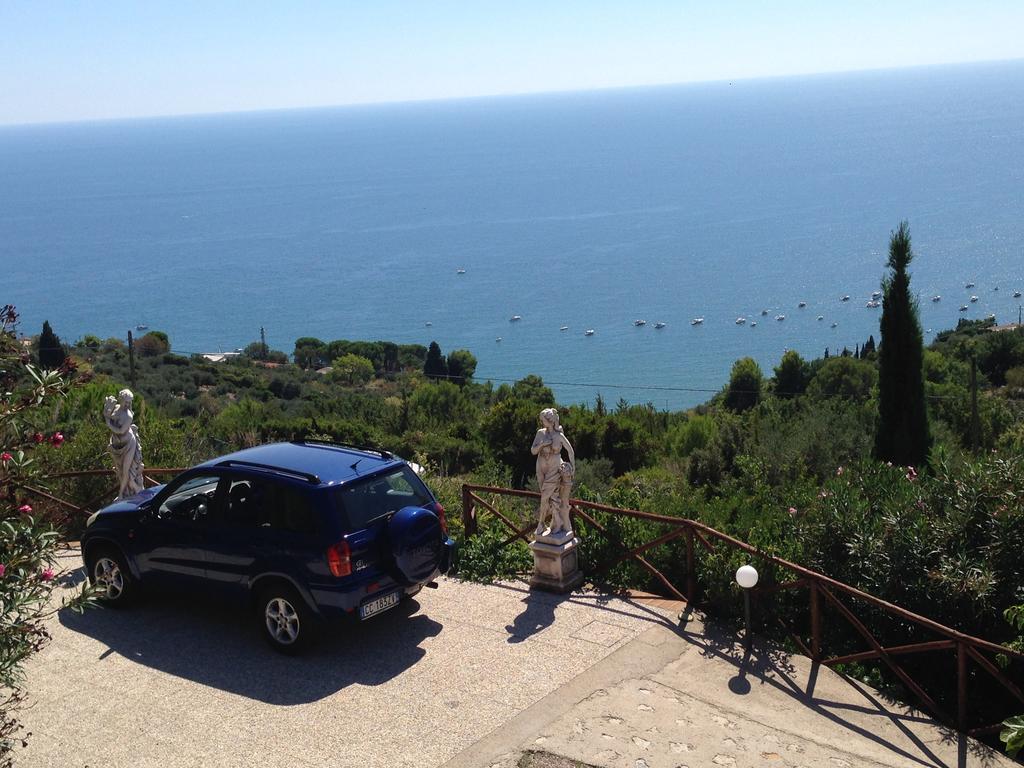 Villa "Ai Galli" Terracina Exterior foto